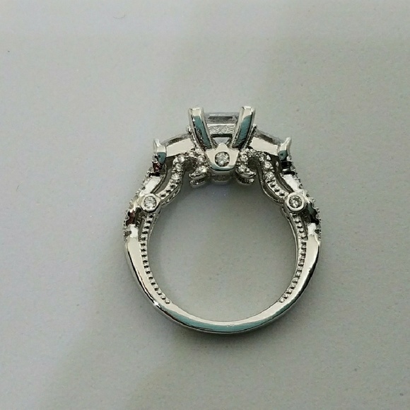 NWOT Vintage Cz Ring Size 5 - Picture 2 of 4